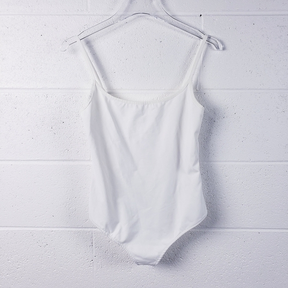 Free People Square Neckline Basique Bodysuit Thong Back White Size Medium - Picture 2 of 9